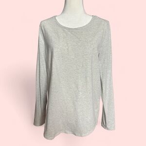 Like new, Loft long-sleeved t-shirt, size L